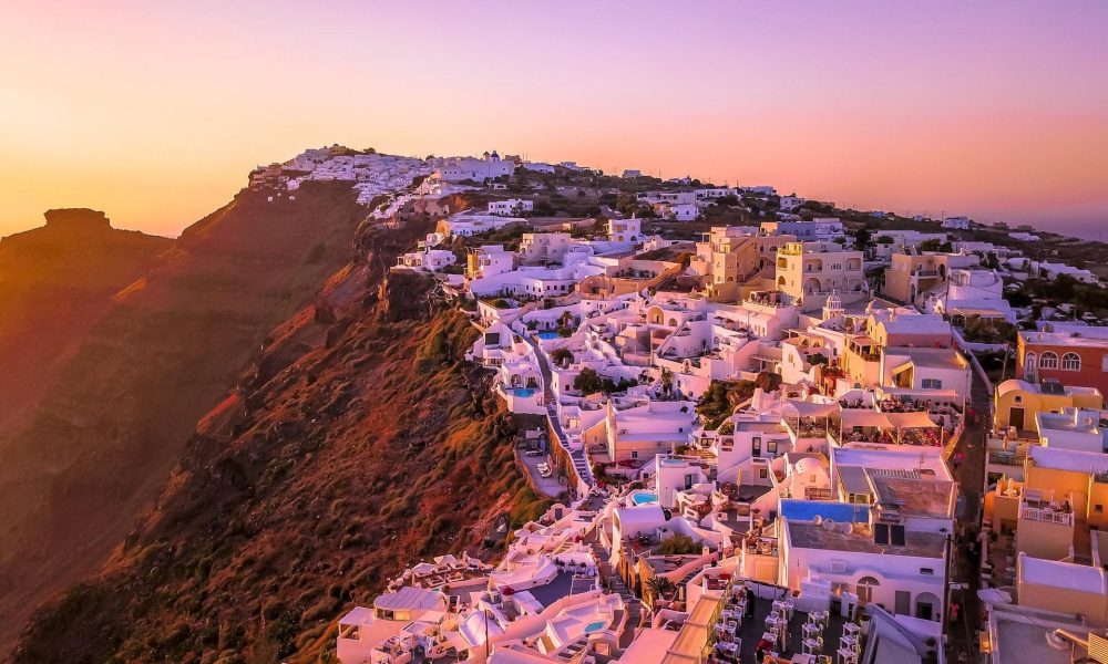 Sunset over the Caldera is one of the things about why Santorini is famous